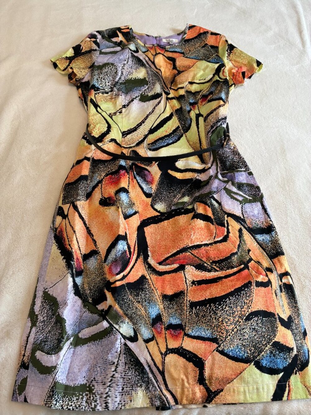 NWT Amelia Size 12 Multicolor Abstract Print Belted Dress